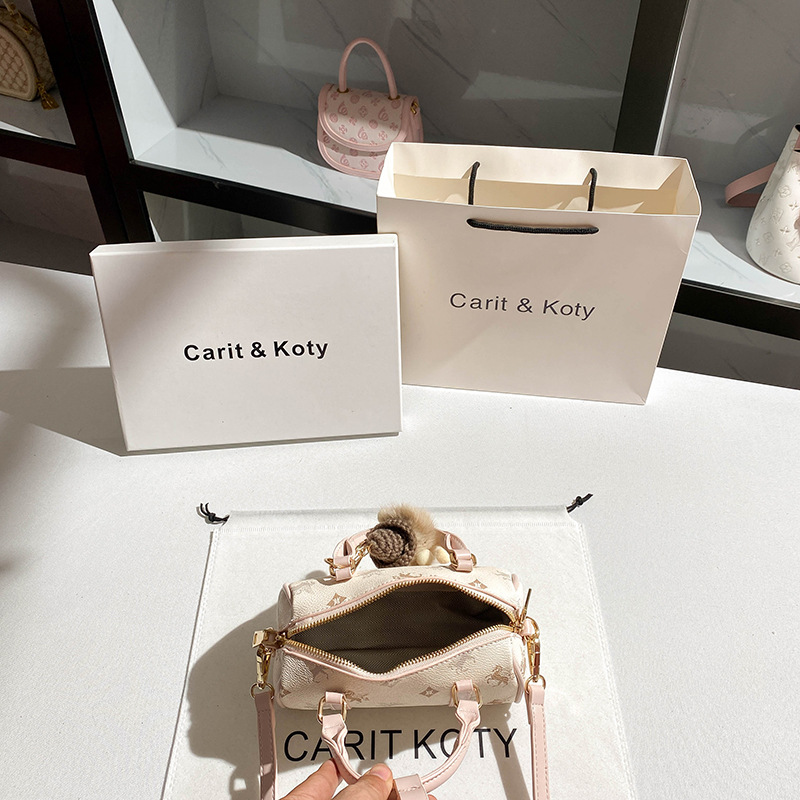Luxury Brand Minimalist Elegan - Luxury Bags Paris review and price